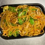 Best Vegetable Lo Mein in Suwanee, GA